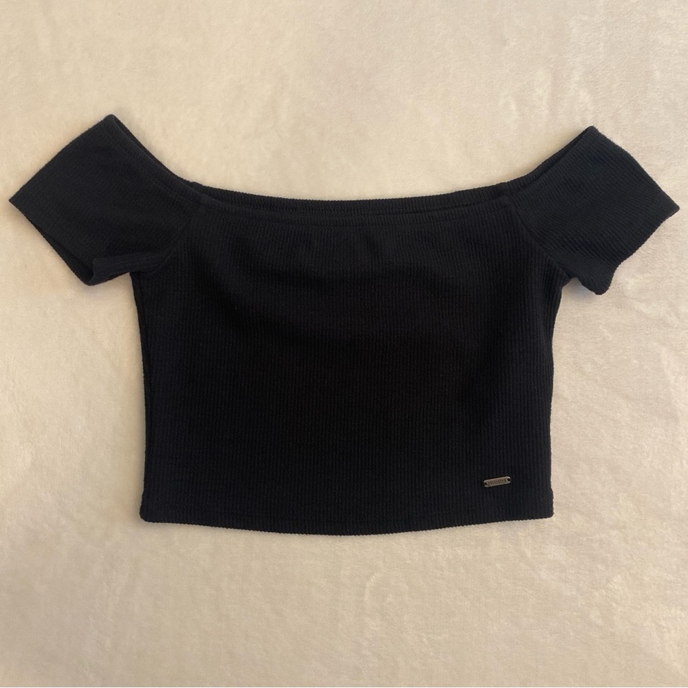 Hollister Black Short Sleeve Crop Top - XS